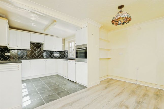 53, Lynn Road, Swaffham photo 5