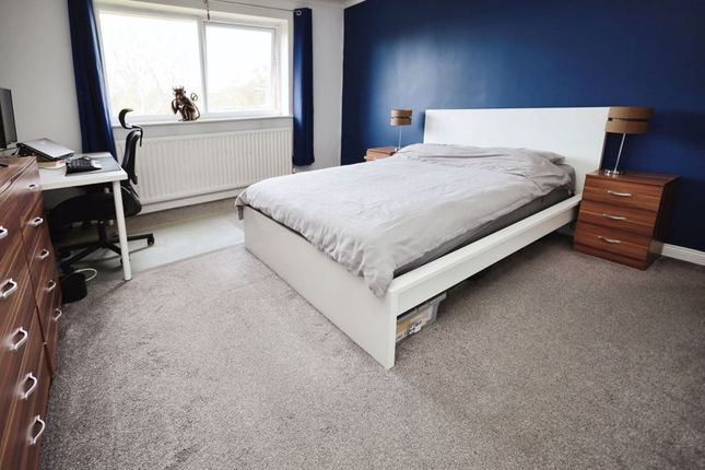 Flat for sale in Wimborne Road, Bournemouth