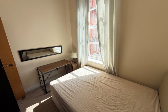 Apartment, Nottingham photo 5