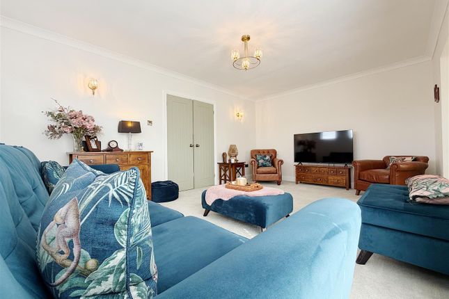 5, Roseway, Wrexham photo 2