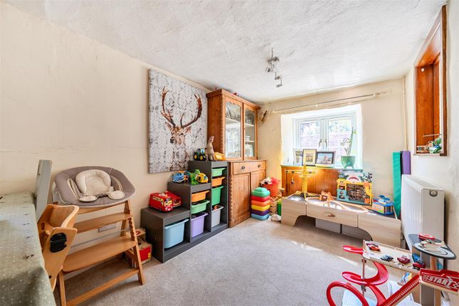 9 Hen Street, Hen Street, Exeter photo 4