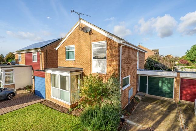 Link-detached house for sale in Abingdon, Oxfordshire