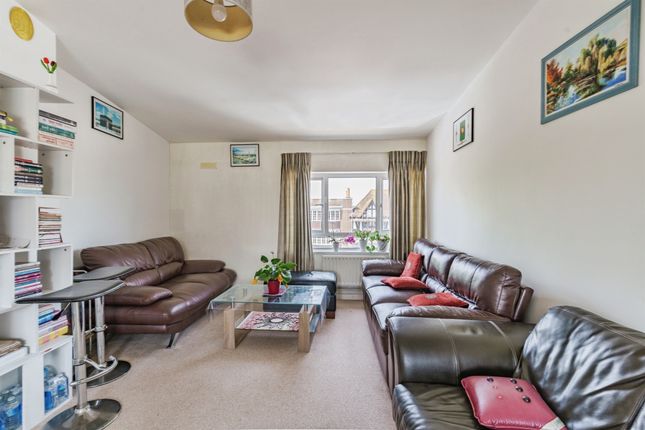 11a, Wallace Parade, WORTHING photo 2