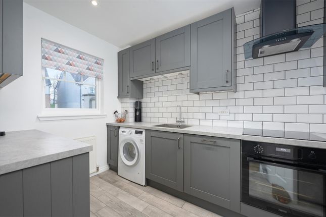 4, Crinan Place, Dunfermline photo 4