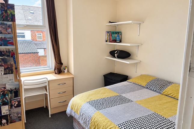 Jesmond Newcastle upon Tyne photo 4