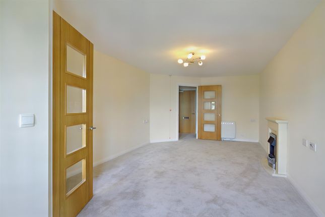 Flat for sale in Dutton Court, Station Approach, Off Station Road, Cheadle Hulme