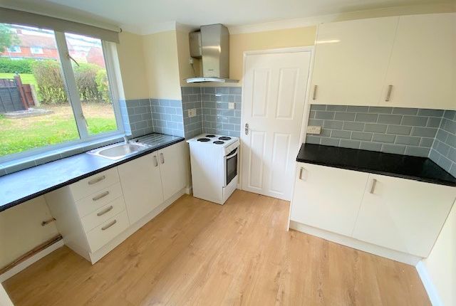 76, Almondsbury Road, Portsmouth photo 3