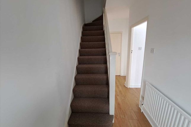 Terraced house to rent in Waltham Drive, Edgware