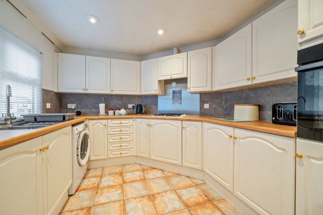 10, Meadow View Allington Gardens, Grantham photo 3