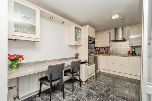 189, Bridport Road, Dorchester photo 4