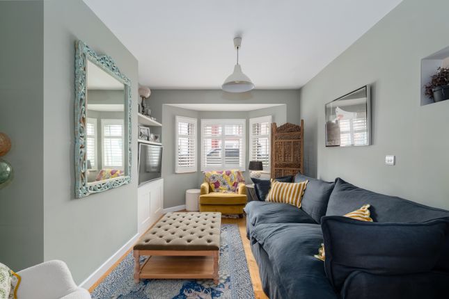 4, Leamington Villas, Longhurst Road, London photo 4