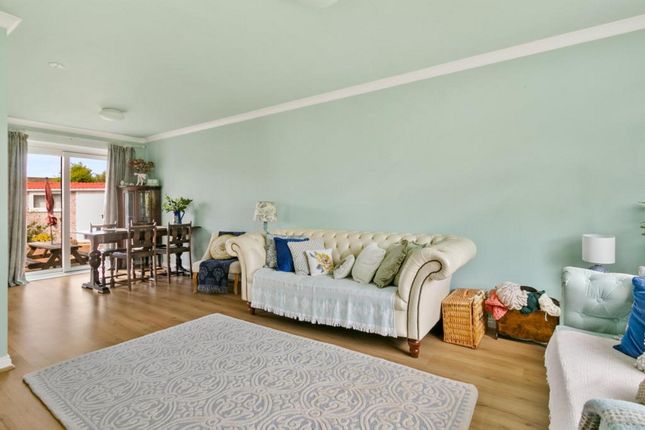 11, Wigton Avenue, Glasgow photo 4
