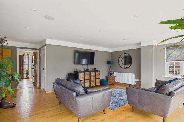 1, Civray Avenue, Downham Market photo 4