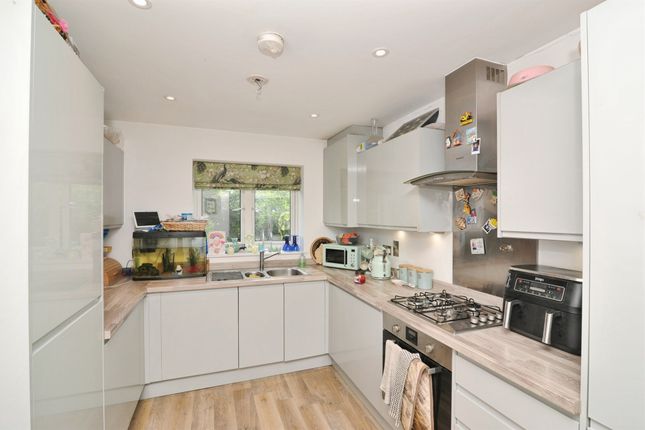 5, Warren Drive, Battle photo 2