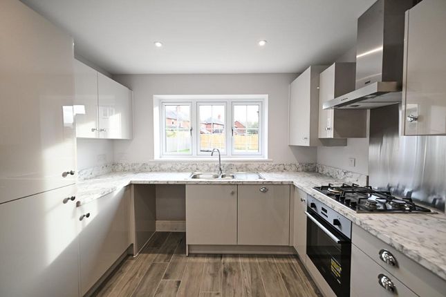 Plot 19, Peony, Severn Meadows, Upton Upon Severn photo 3