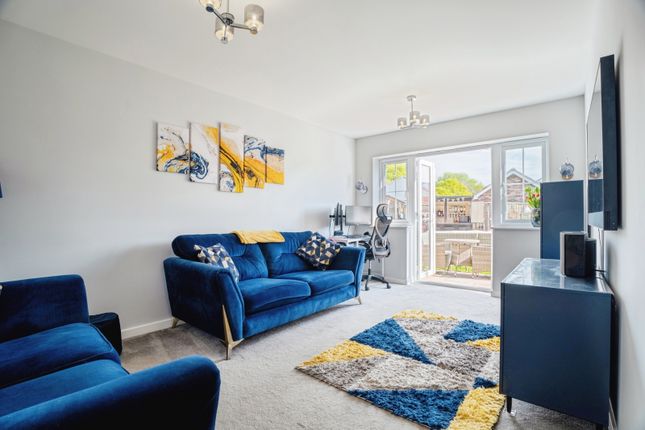 7, Buckingham Way, Stowmarket photo 2