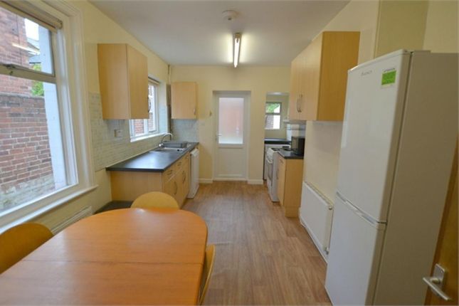 Terraced house to rent in Barrack Road, St. Leonards, Exeter
