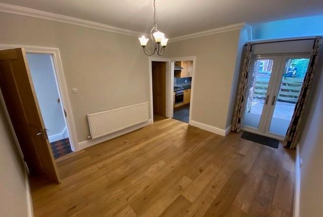 27, Gillbrook Road, Didsbury Village photo 3