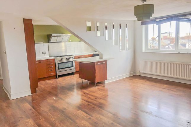 19  -D, Park Place East, Sunderland photo 4