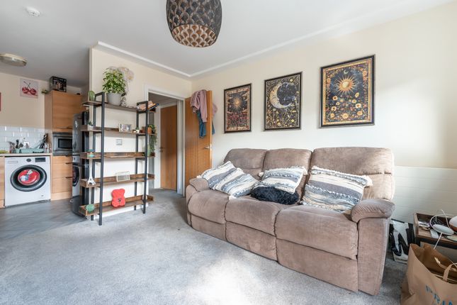 Flat 12 City Central, 22, Wright Street, Kingston upon Hull photo 2