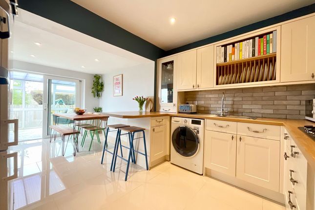 30 Ridge Green, Scarborough photo 3