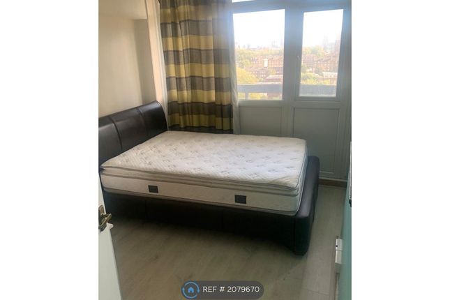 Room to rent in Thornfield House, London