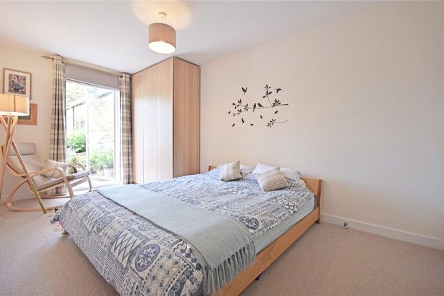 Flat to rent in Austin Drive, The Forbes Building, Trumpington, Cambridge
