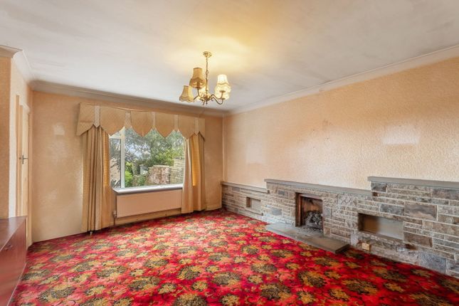 9, Long Lane, Bradford photo 3