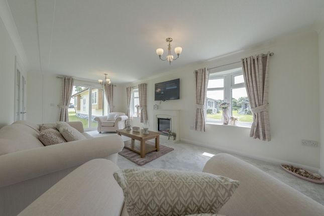 2-bed caravan on 209, Westgate Park, Lincolnshire, £169,950