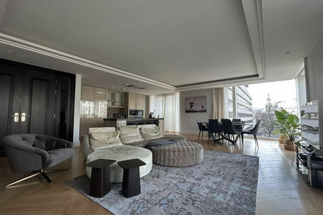 3-bed flat on 18 Clement House, London, £6,500,000