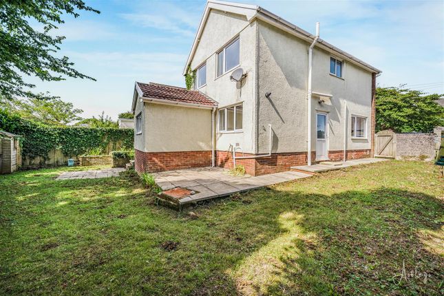 18, Broadmead Crescent, Swansea photo 3