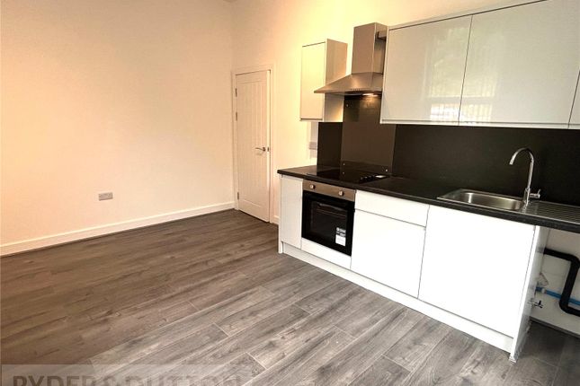 Flat 2, Grange House,, Wharf Street, Sowerby Bridge photo 4