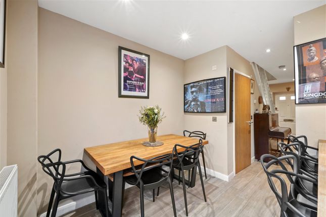 Town house for sale in Harlesden Road, London