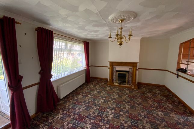 39, Seacroft Road, Withernsea photo 2