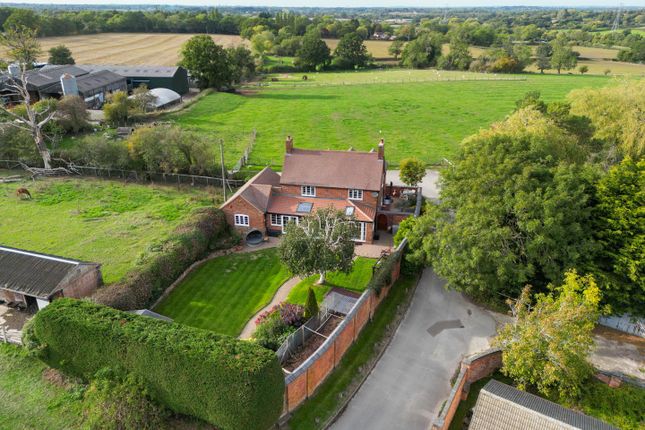Frogmore Lane, Kenilworth photo 2