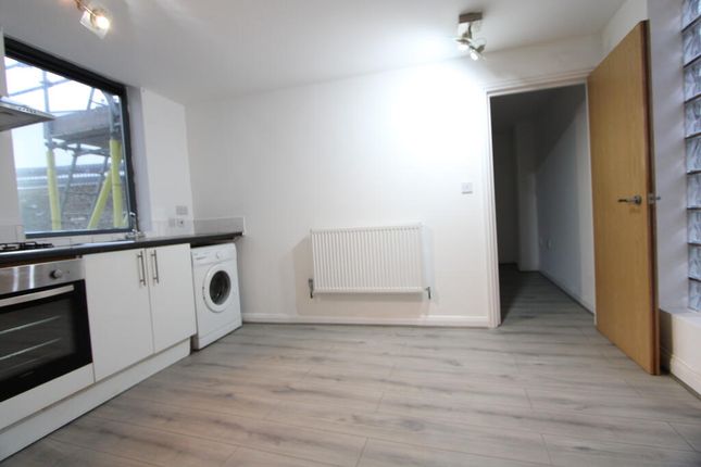 85, Mitcham Road, London photo 2