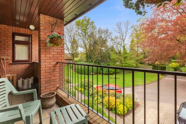 3, Snells Wood Court, Little Chalfont photo 4