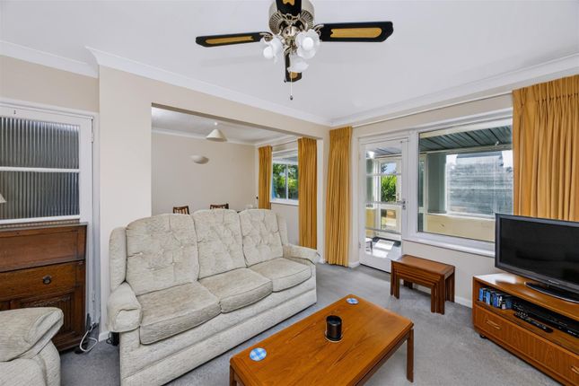 38, Highview Avenue South, Patcham photo 4