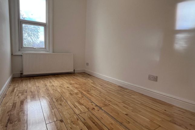 114, Whitton Road, Hounslow photo 5