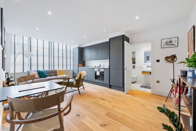 Flat for sale in Empire Way, Wembley Park