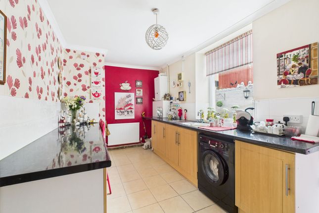 33 Drysiog Street, Ebbw Vale photo 2