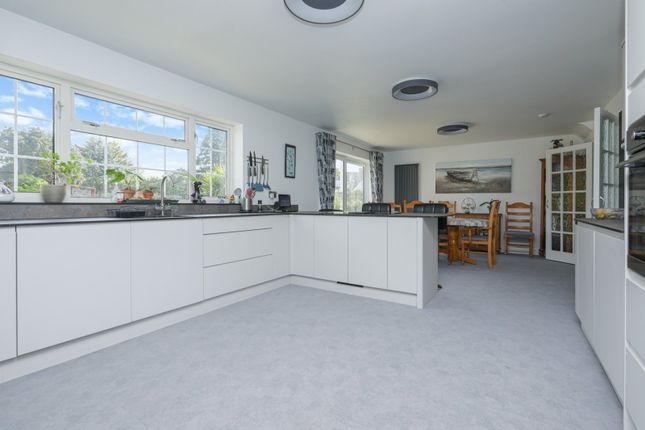 17, Pelham Gardens, Kent photo 4