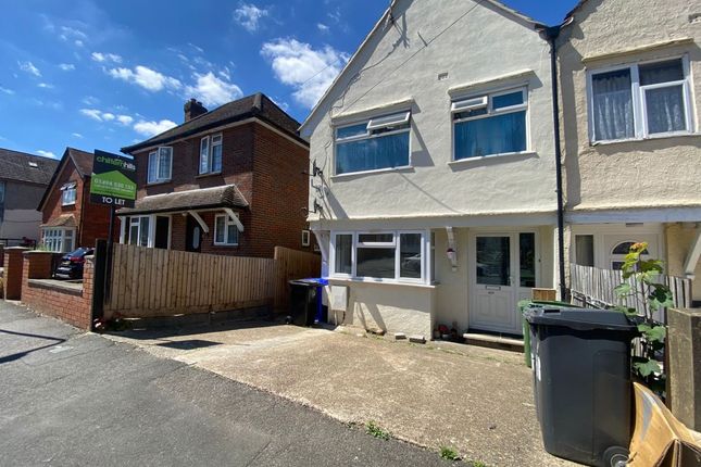 Thumbnail Flat for sale in Roberts Road, High Wycombe