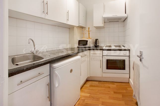 Flat for sale in Robinson Road, London
