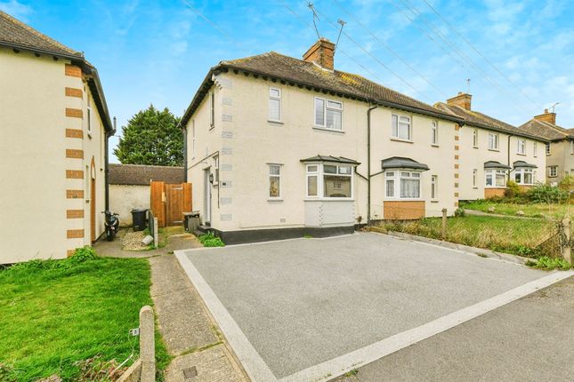 Thumbnail Semi-detached house for sale in High Dane, Hitchin