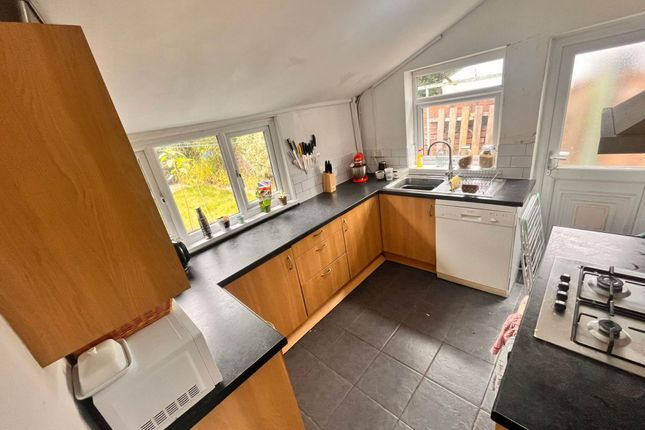 83, Llanishen Street, Cardiff photo 4