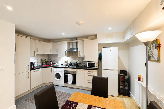 96a, Grantley Gardens, Plymouth photo 4