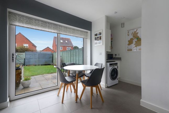 21, Hawkins Place, Saffron Walden photo 4