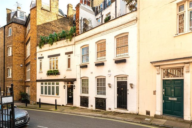 25, Hays Mews, London photo 2