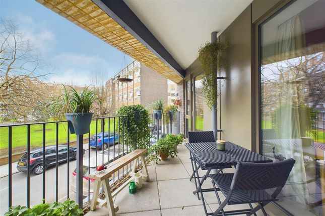 Flat for sale in Corio House, The Grange, London